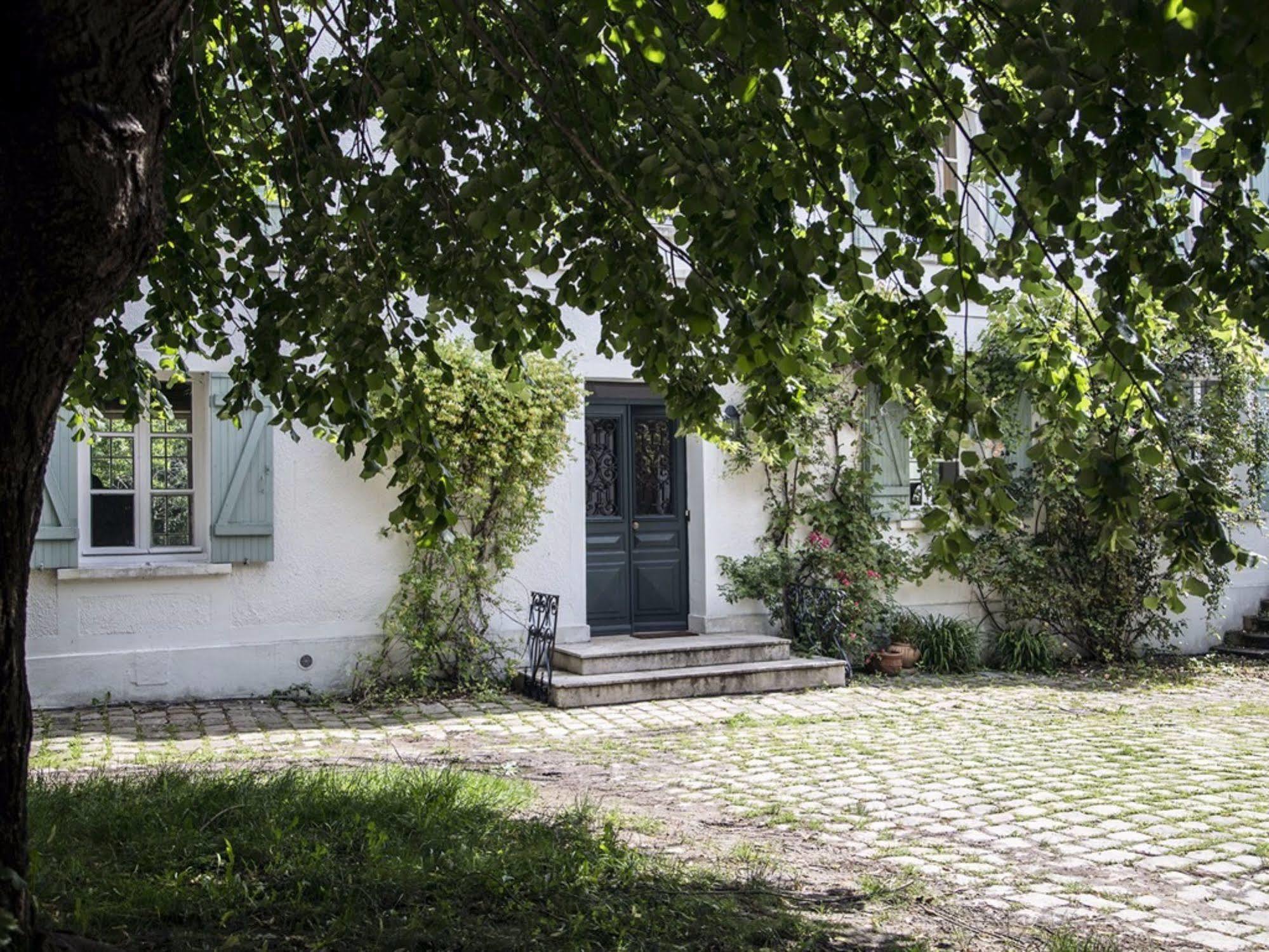 Le Clos Tellier Mareil-Marly Exterior photo